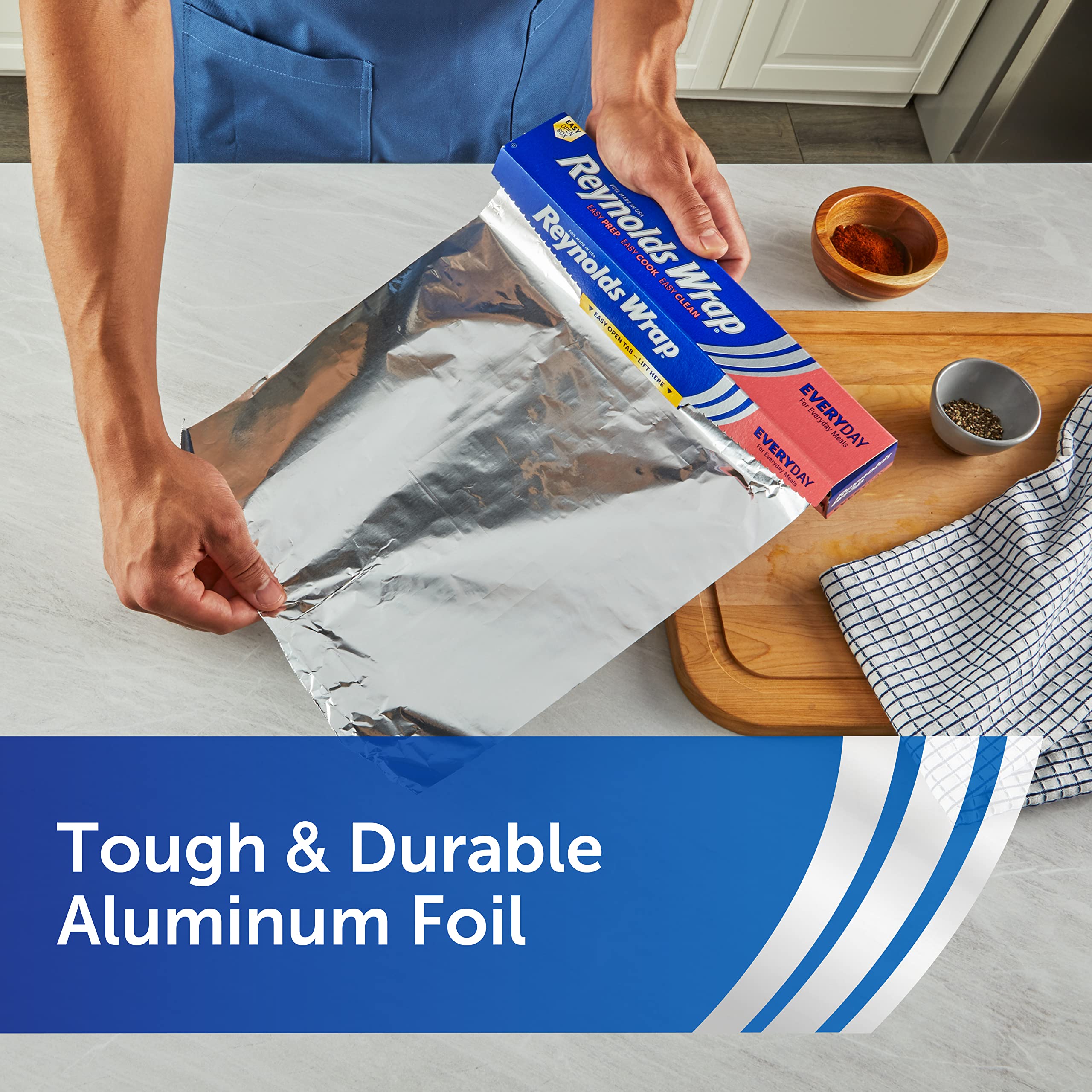 Reynolds Classic Kitchen Foil - 304mm x 9.14m Roll | Aluminium Foil for Cooking, Baking & Storage 4