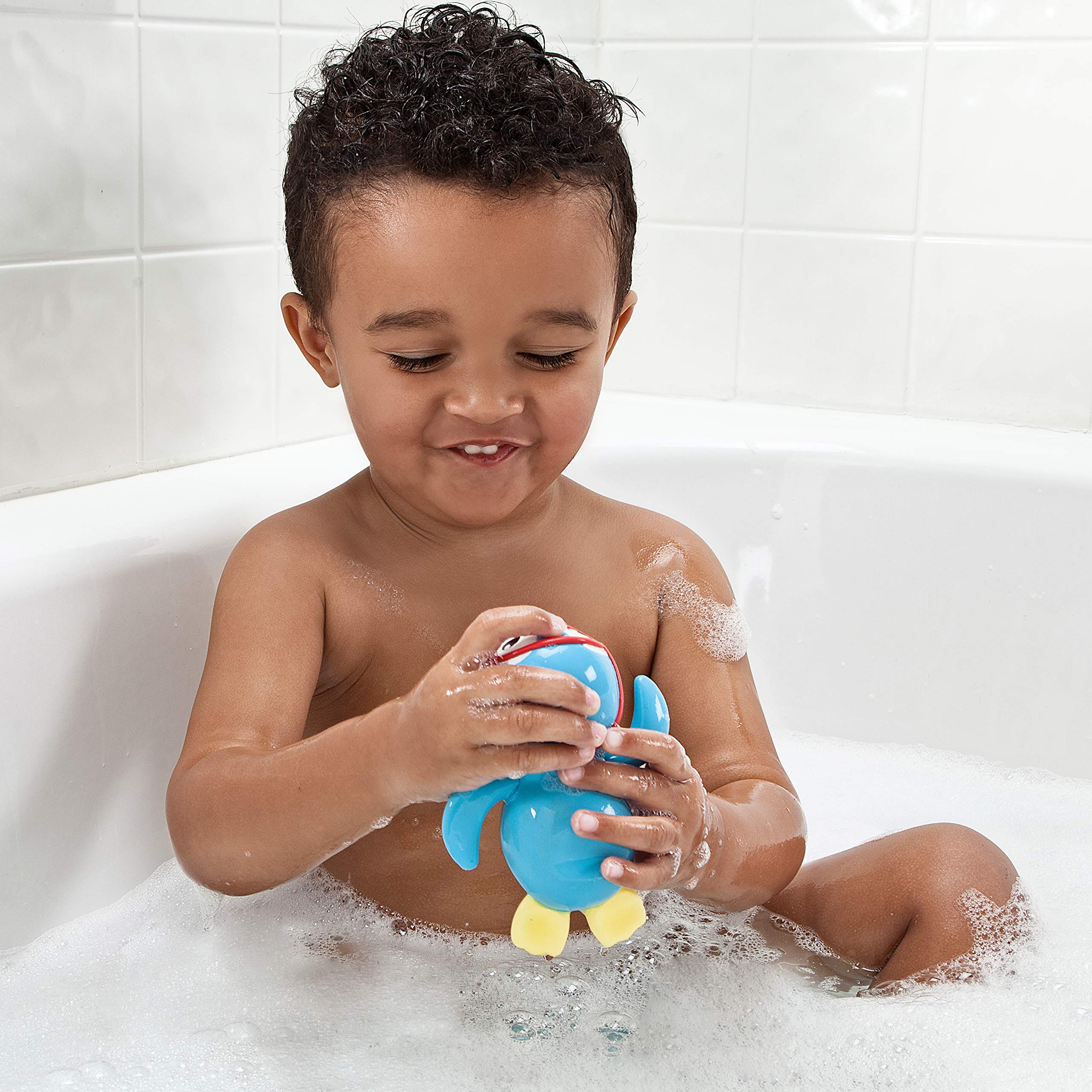 Munchkin Wind Up Swimming Penguin Scuba Buddy Bath Toy | Ages 9 Months+ | Unisex Baby 4