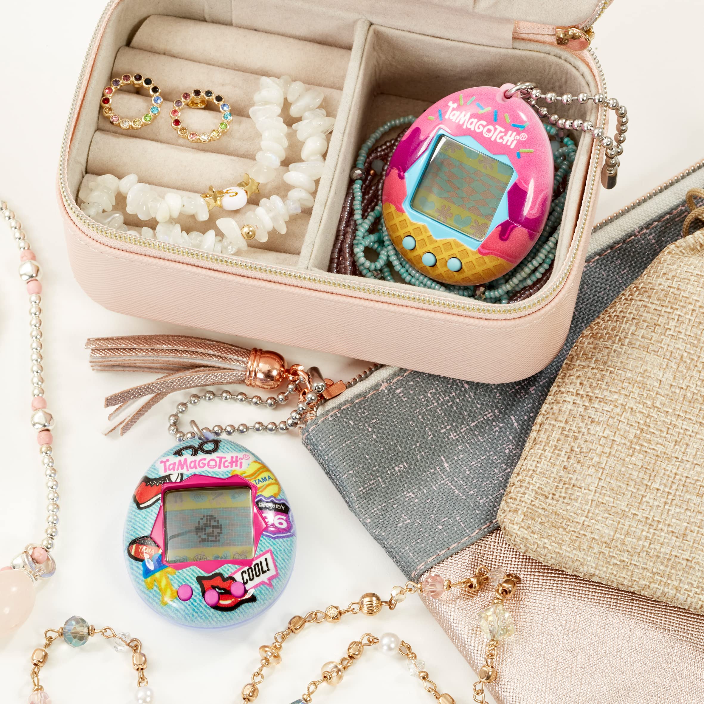 TAMAGOTCHI Bandai Original Tama Picnic Digital Pet with Gen 2 Programming 9