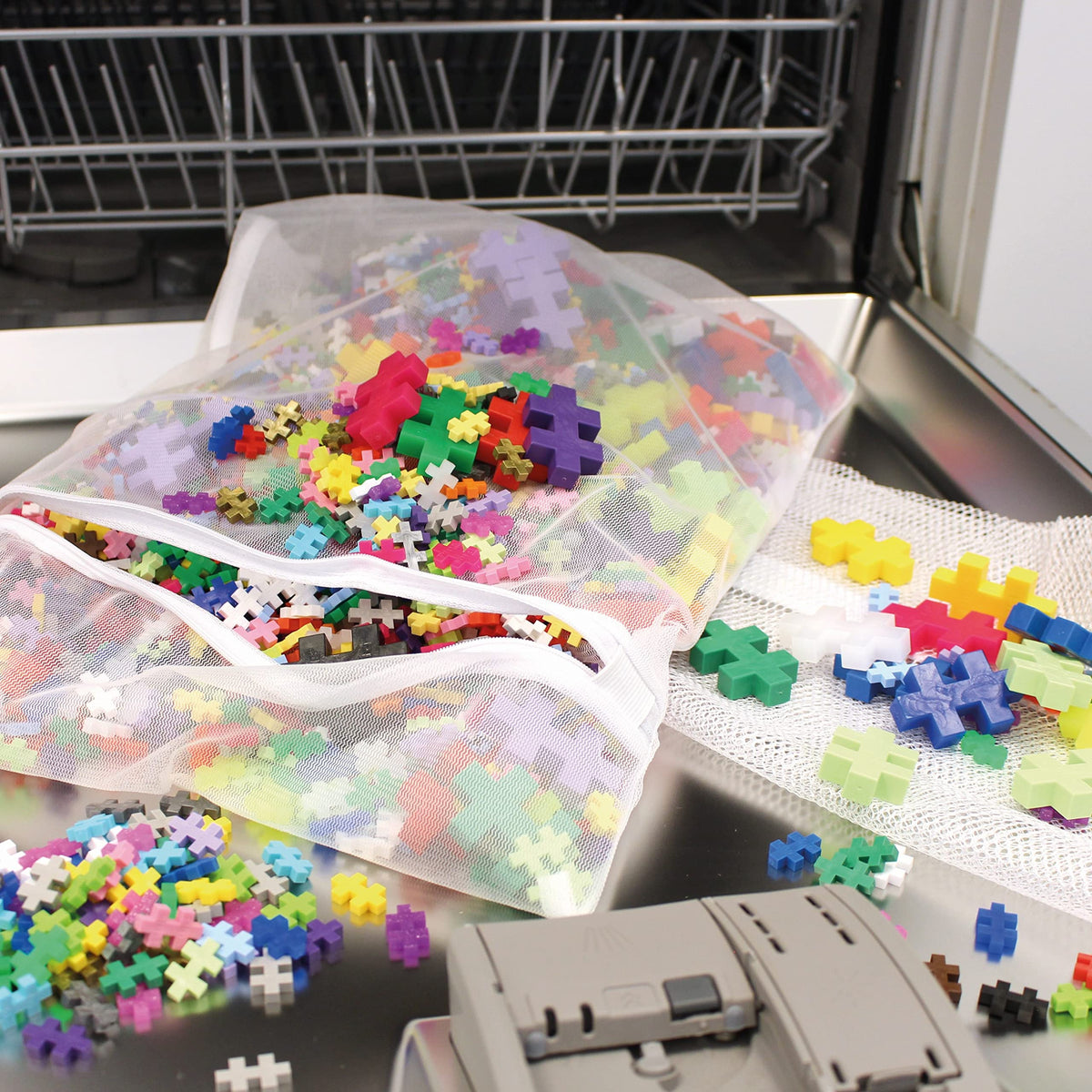 PLUS PLUS Holiday Building Set - 240 Pieces | Creative Learning | Ages 5+