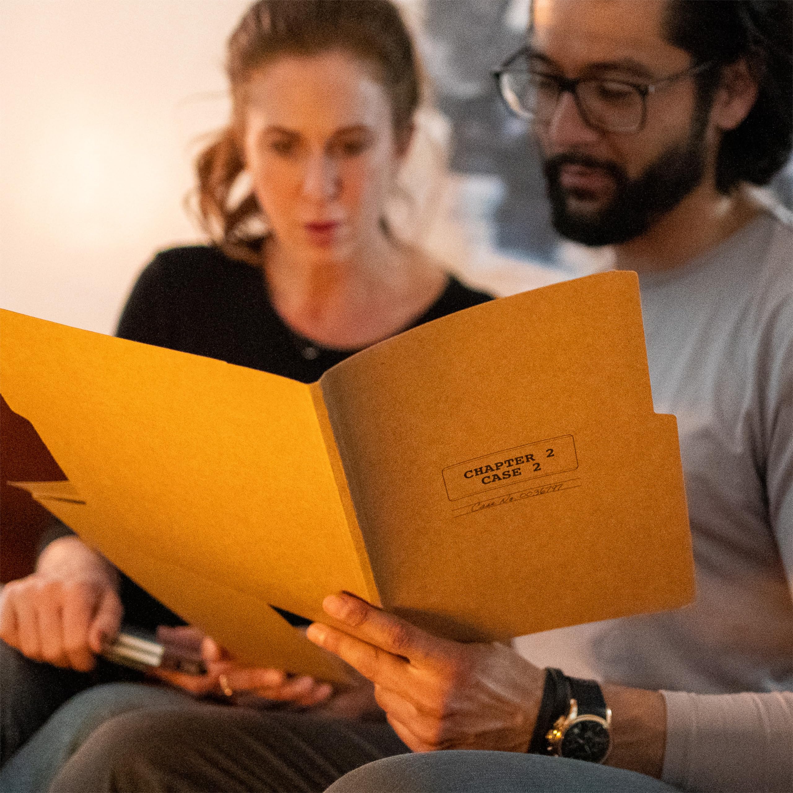 University Games The Night Hunter Murder Mystery Party Game 19