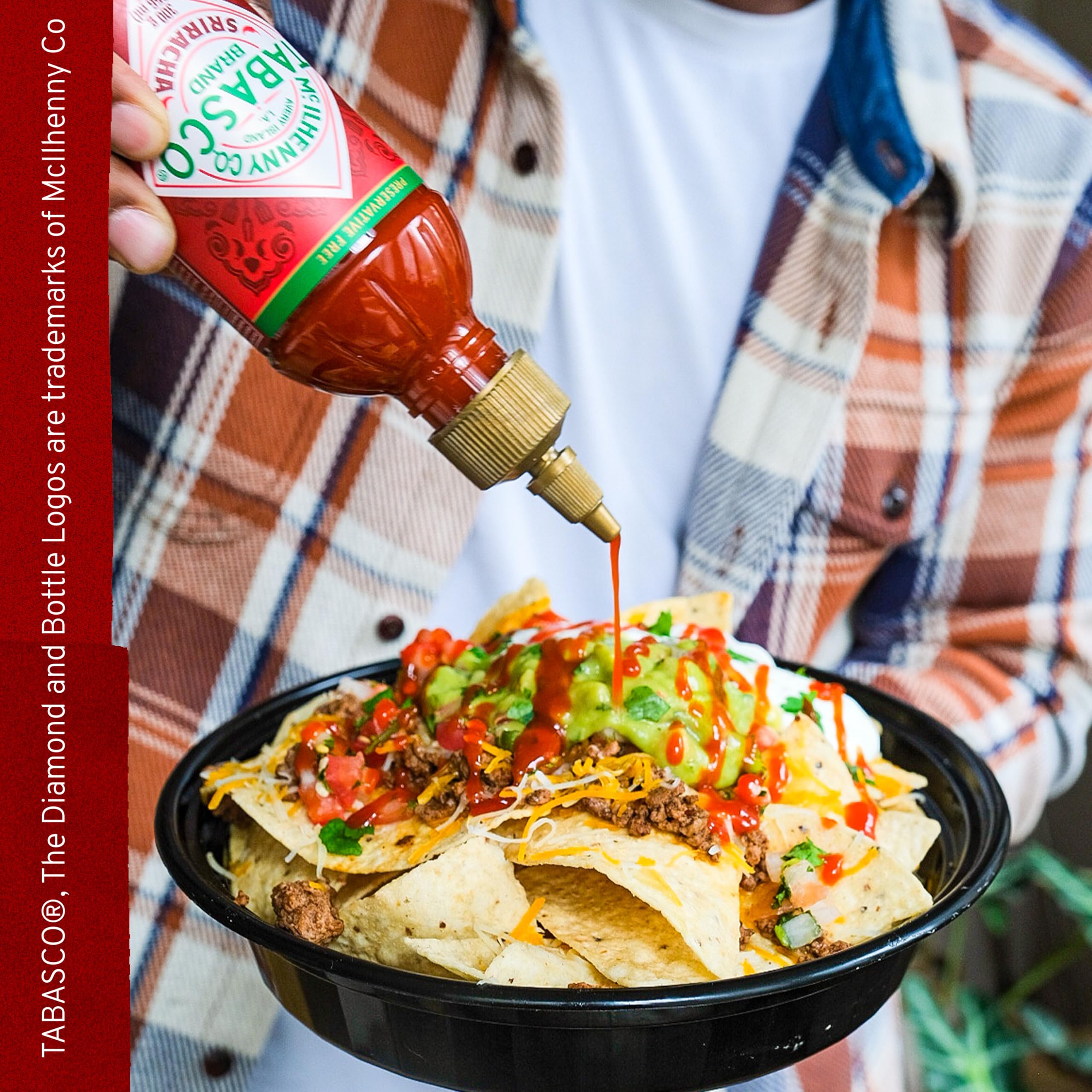 Tabasco Sriracha Hot Chilli Sauce - Fusion of Tabasco & Sriracha | 256ml Squeezy Bottle 6