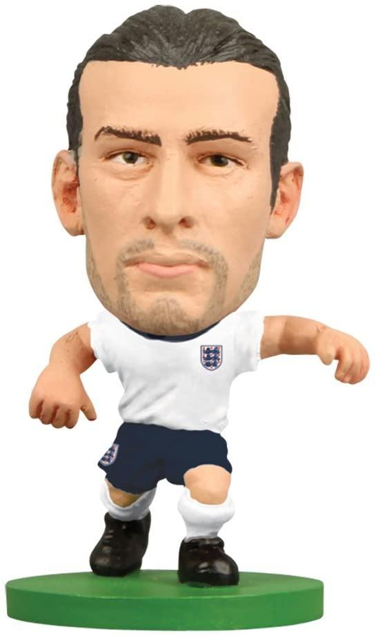 SoccerStarz England International Figure Blister Pack Featuring Andy Carroll in England's in Home Kit - Yachew