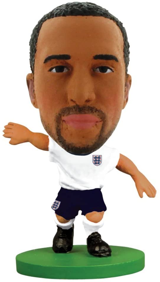SoccerStarz England International Figurine Blister Pack Featuring Andros Townsend in England's