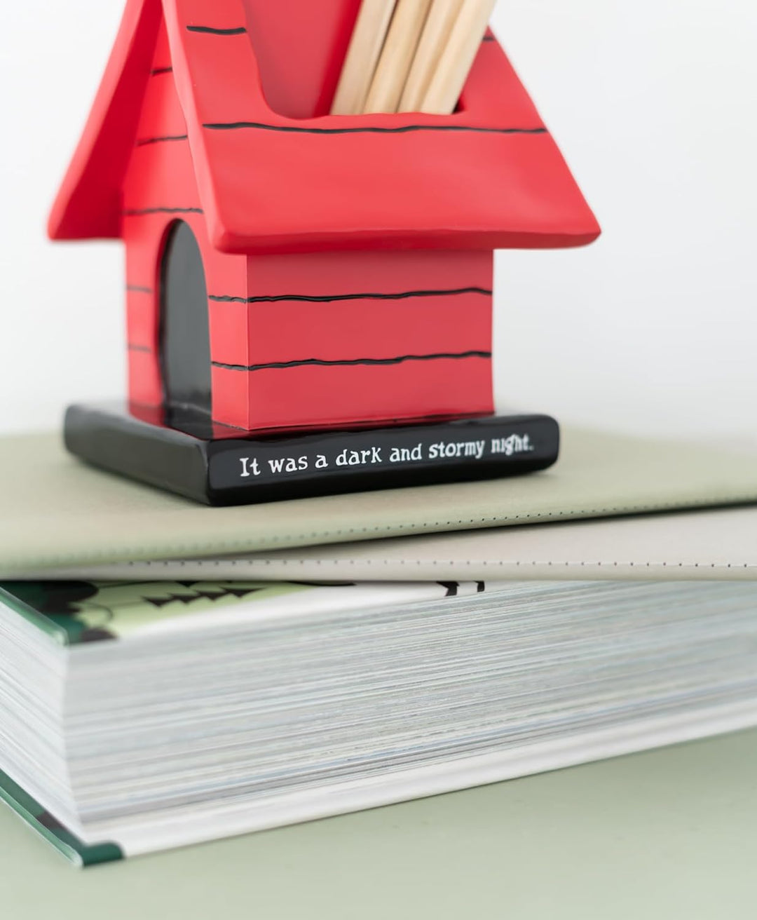 Grupo Erik Snoopy Pen Holder | Pen Holder For Desk | Snoopy Gifts | Pen Pot | Snoopy Pencil Case