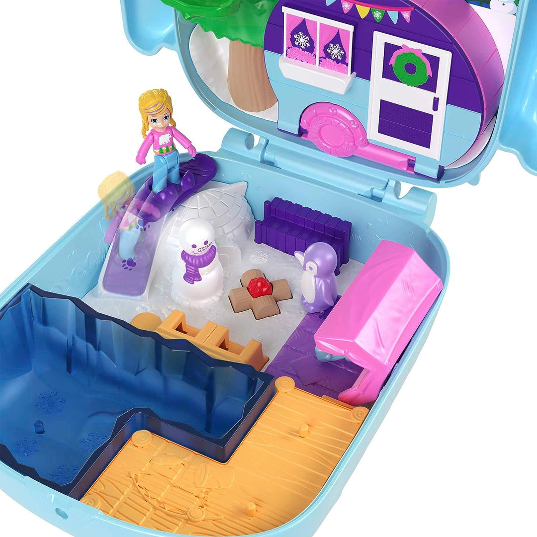 Polly Pocket Dolls and Playset, Animal Toys, Pajama Party Snowy Sleepover Owl Compact Playset