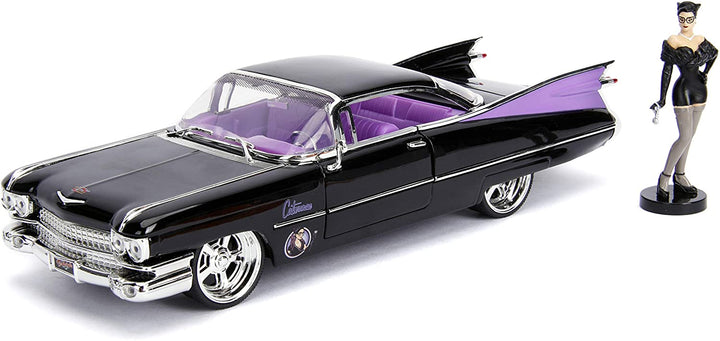 Jada Toys 253255006 Super Heroes DC Comics Bombshells 1959 Cadillac Toy Car Die-cast Doors, Boot & Bonnet Opening Catwoman Figure 1:24 Scale Black, Purple