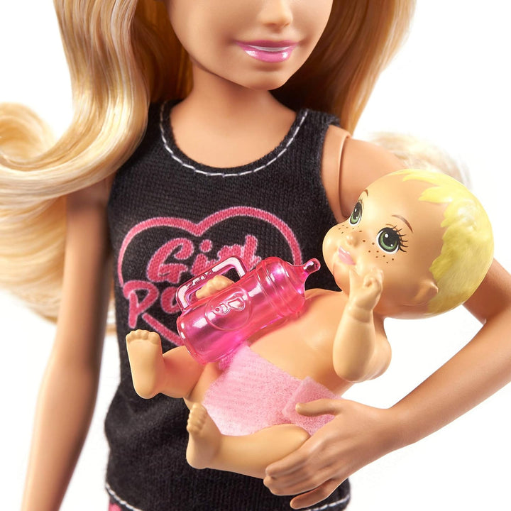 Barbie 900 GRP10 EA Babysitter &amp; Baby Asst, Mehrfarbig