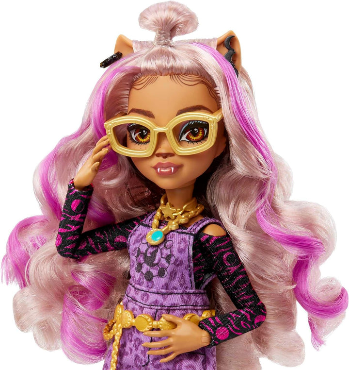 Monster High Doll, Clawdeen Wolf with Accessories and Pet Dog, Toy Pet and Doll Accessories