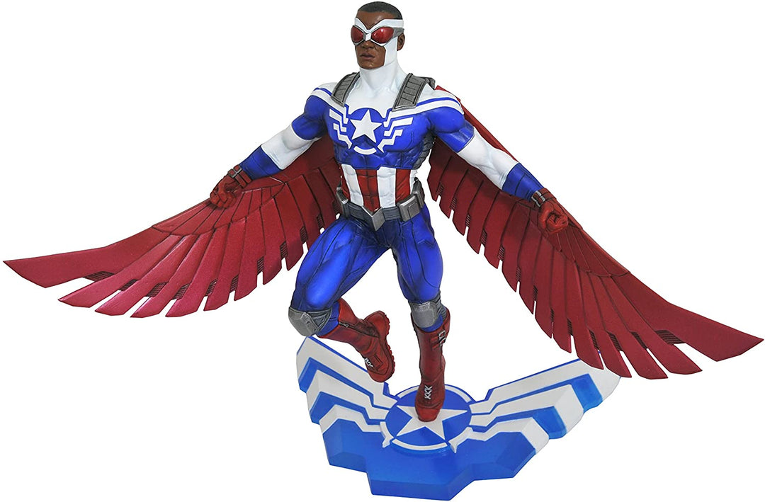 Marvel Comics APR172655 Gallery Captain America Sam Wilson PVC Figure