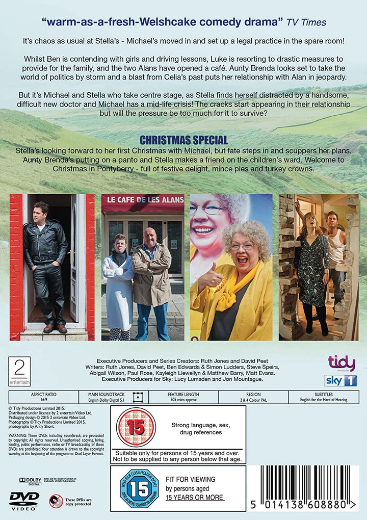 Stella - Series 4 + 2014 Christmas Special [2015] [DVD]