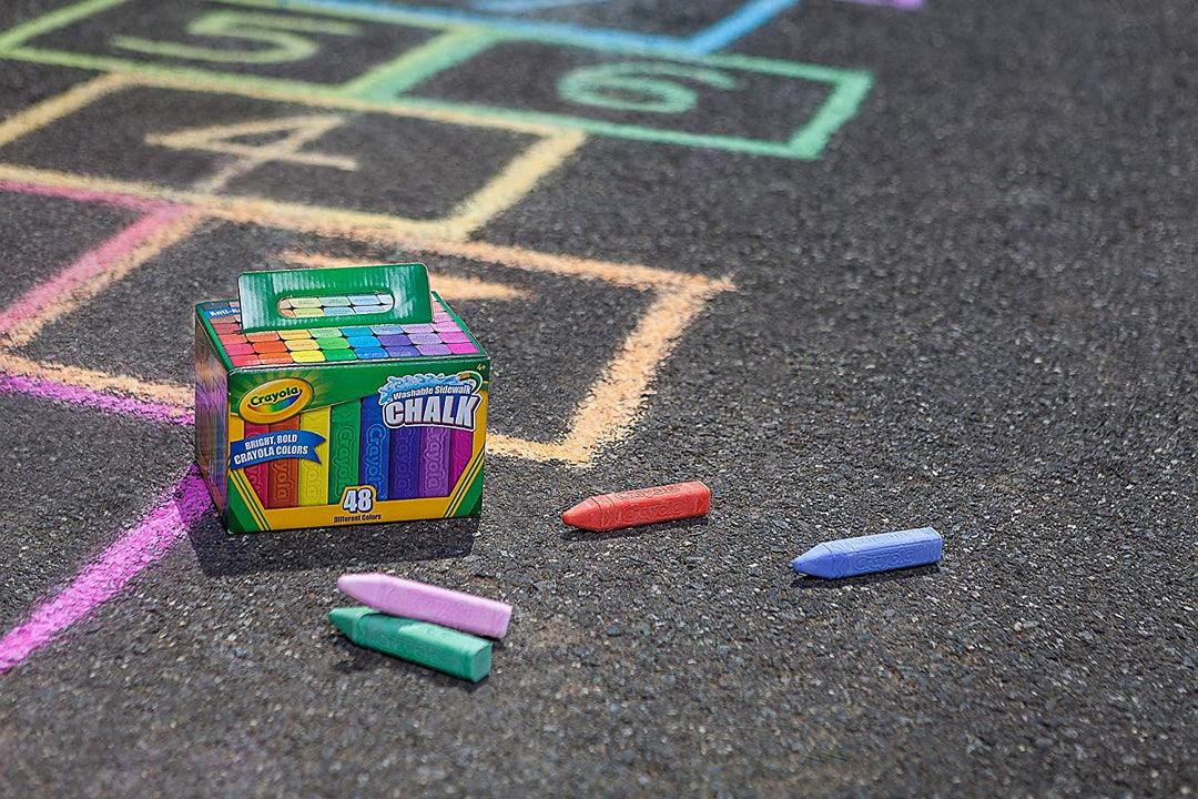 Childrens Crayola Box of 48 Sidewalk Washable Anti-Roll Bright Coloured Chalks