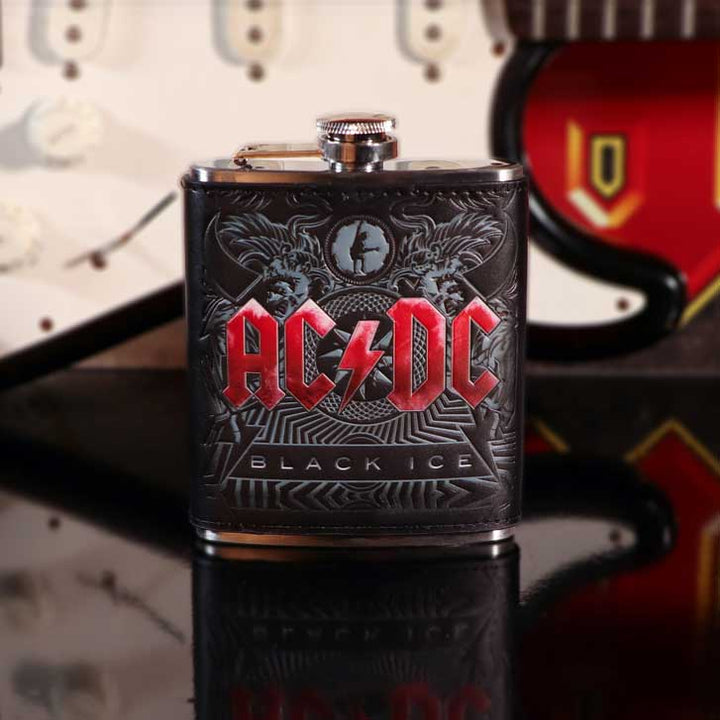 Nemesis Now offiziell lizenzierter Flachmann mit Prägung „AC/DC Black Ice Album“, Edelstahl, 7 oz